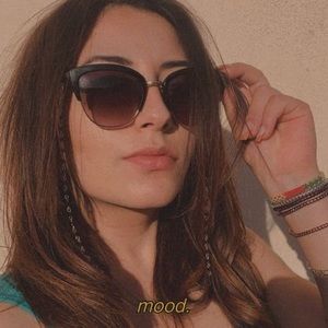 Meet your Posher, Diana